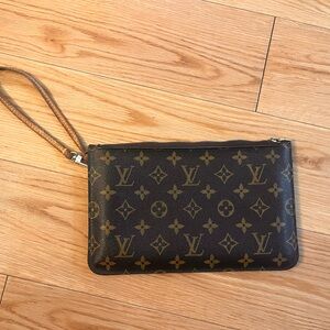 Louis Vuitton Brown Monogram Clutch